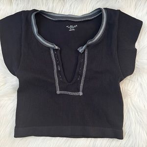 Out From Under Go For Gold Seamless Top in black size xs/s